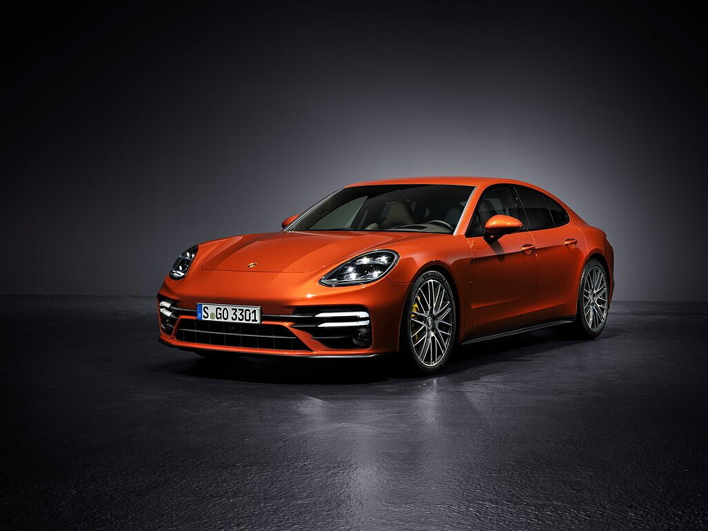 New Porsche Panamera - All you need to know - CarWale