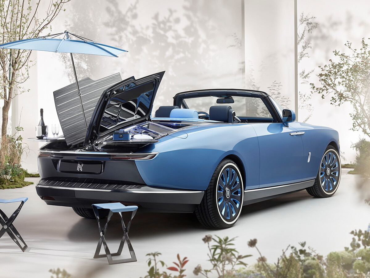 Rolls-Royce Boat Tail exhibits the art of Coachbuilding - CarWale