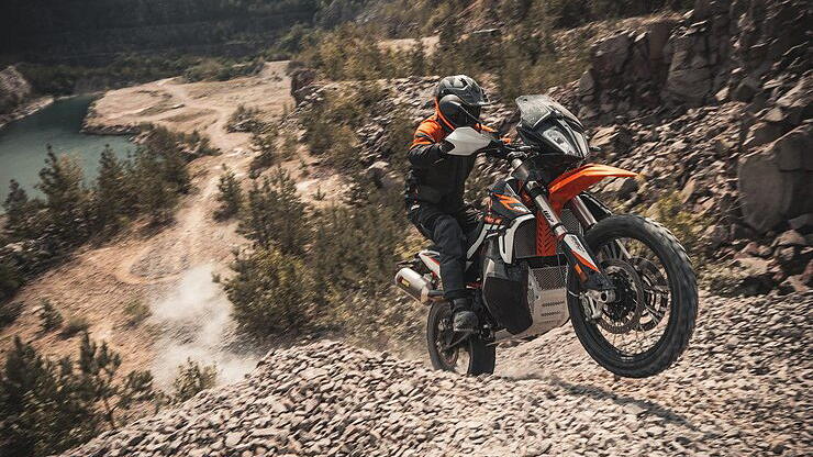 KTM 790 Adventure [2020] Right Side View