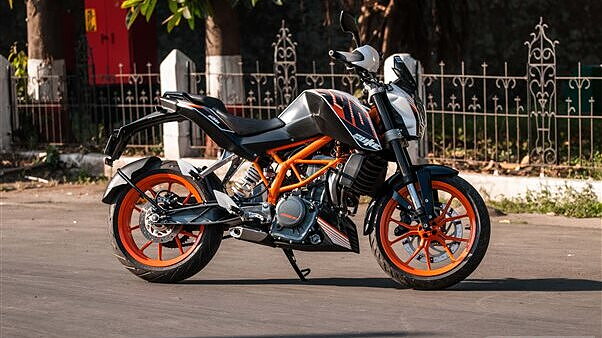 Ktm duke 390 discount old