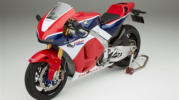 Honda best sale rc213v price