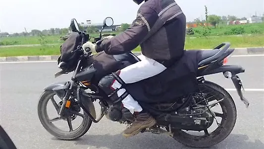 Hero Hunk facelift spotted testing for the first time Hero Hunk facelift spotted testing for the first time