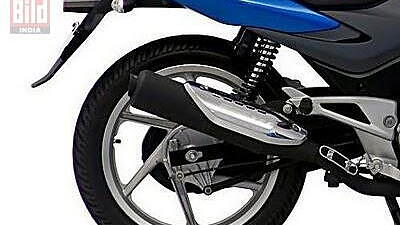 Bajaj Discover 150 Rear Image – BikeWale