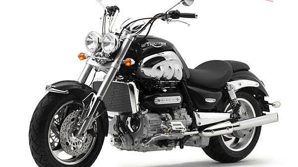 triumph rocket 2005