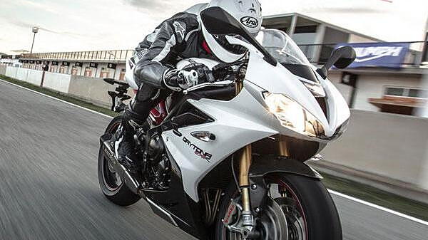 Triumph daytona 675r online price