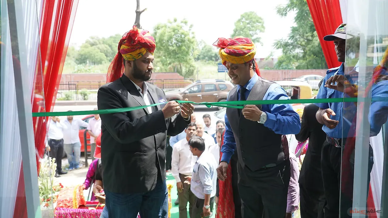 DSK Benelli inaugurates its dealership in Jaipur DSK Benelli inaugurates its dealership in Jaipur