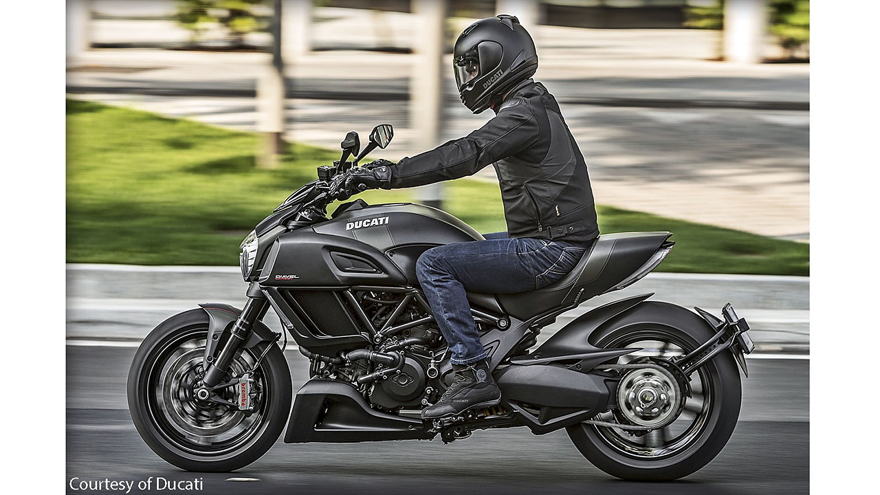 Ducati diavel store dark 2016