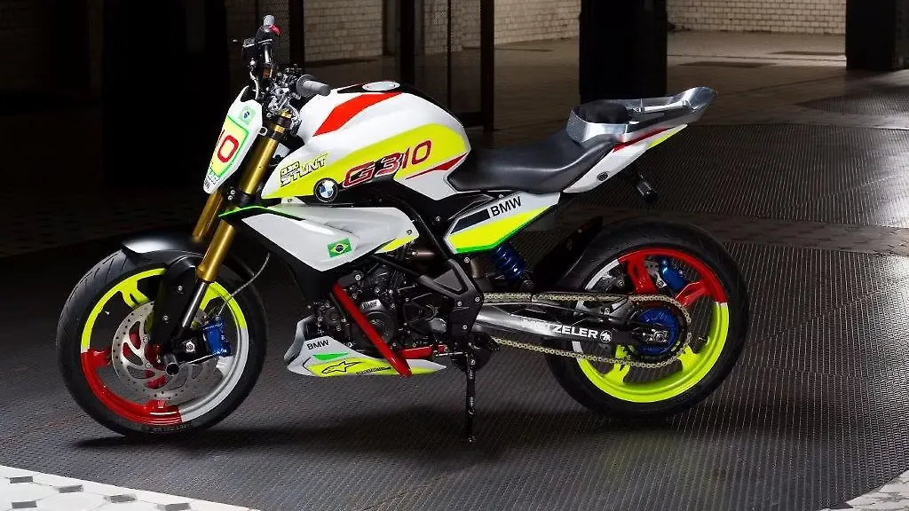 bmw 300cc bike price