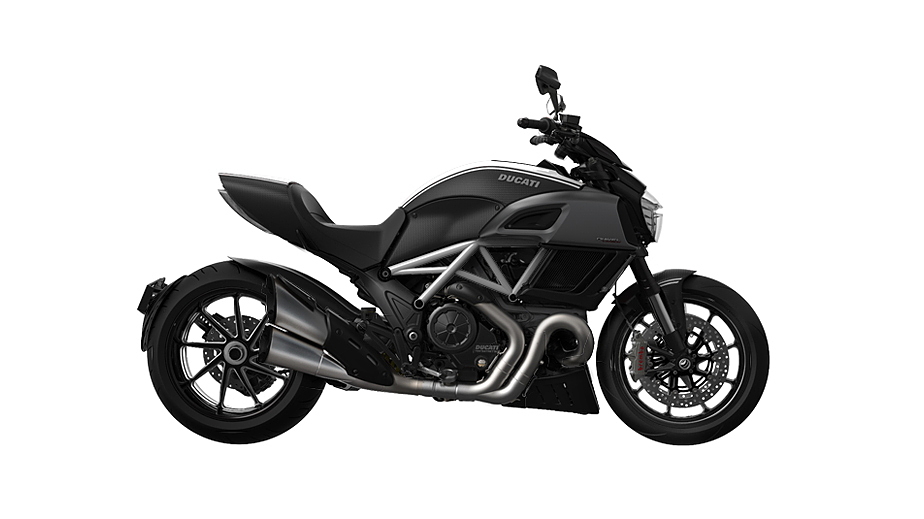 Ducati diavel outlet carbon price