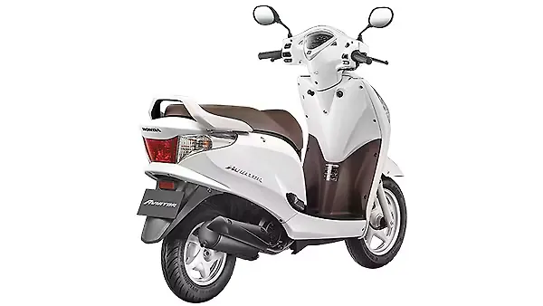 Price Tvs Aviator Scooty White Honda Aviator Scooter At ₹ 60186