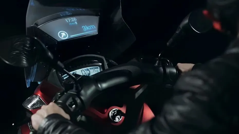 Yamaha, Samsung join hands to develop Smart Windshield concept Yamaha, Samsung join hands to develop Smart Windshield concept