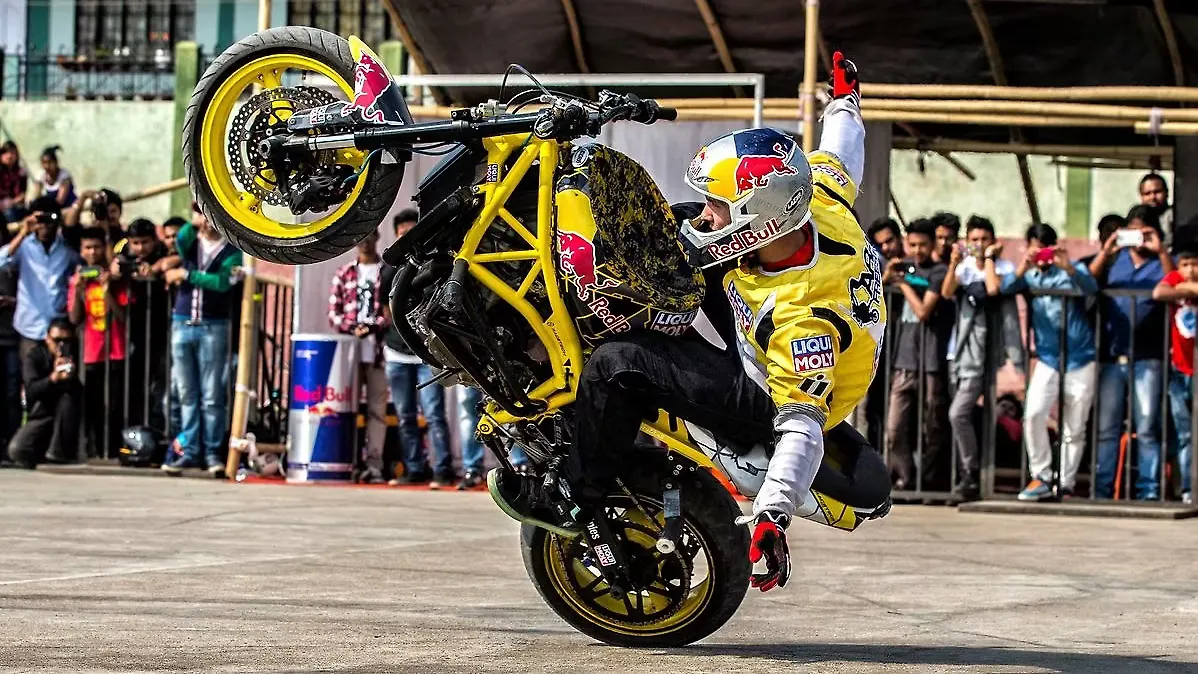 Aras Gibieza to be back in India for Suzuki Gixxer Day Aras Gibieza to be back in India for Suzuki Gixxer Day