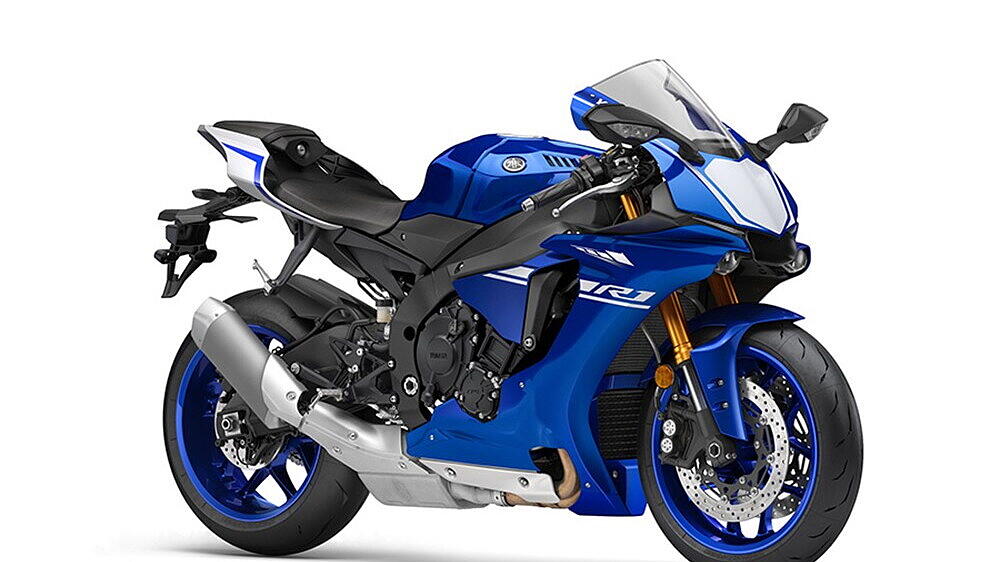 New colours for 2017 Yamaha YZF-R1 and YZF-R1M