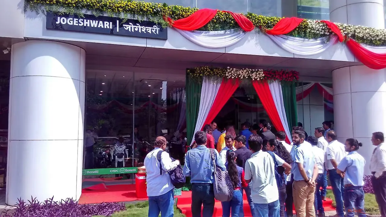 Benelli opens new showroom in Mumbai Benelli opens new showroom in Mumbai