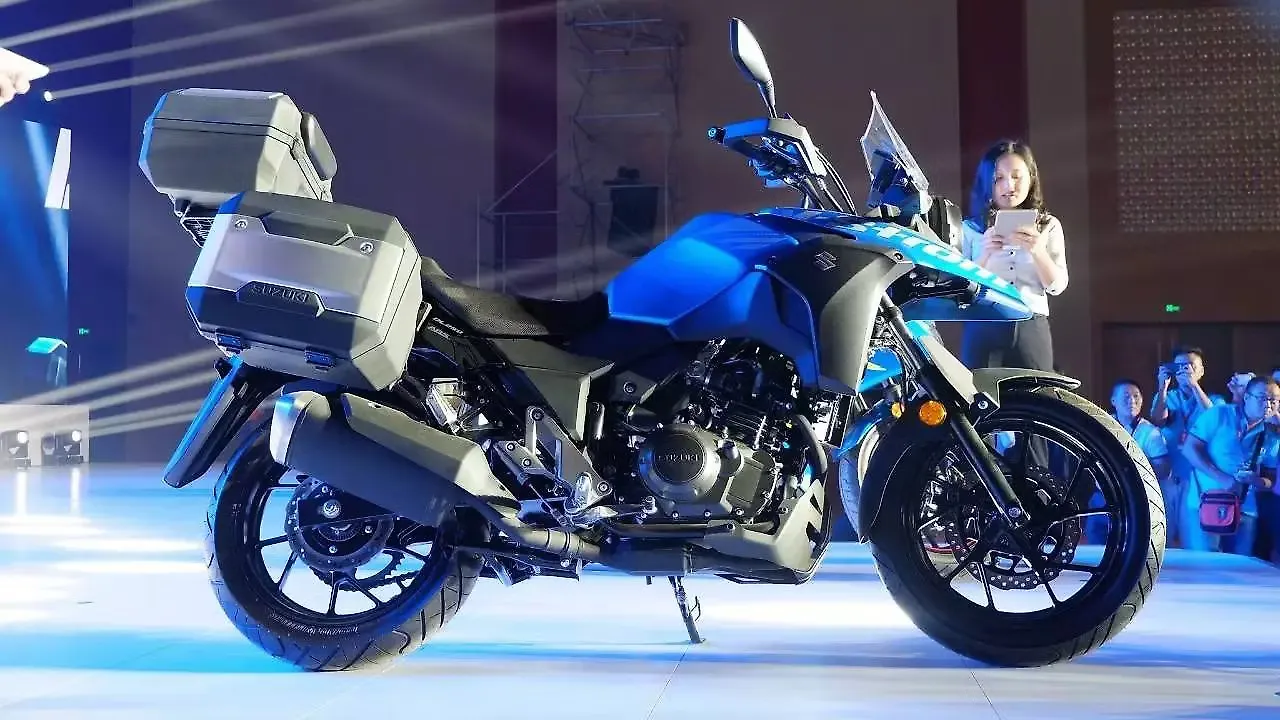 2017 Suzuki V-Strom 250 adventure bike unveiled in Japan - BikeWale