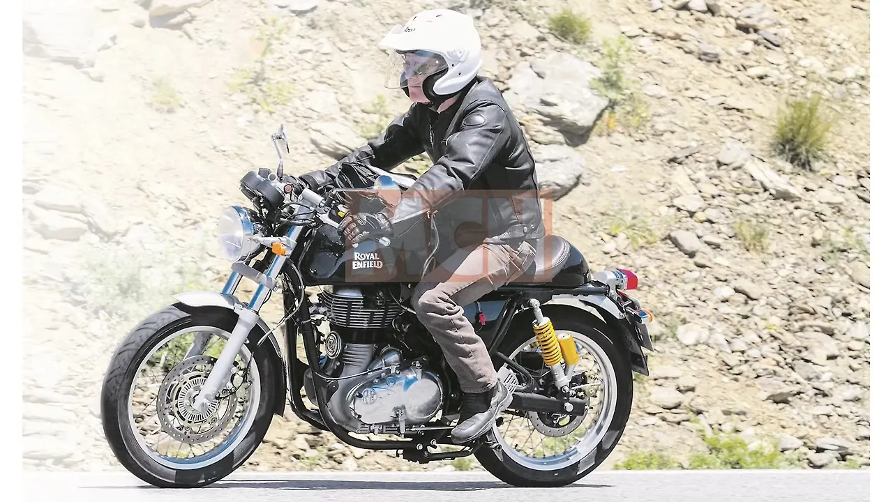 Royal Enfield Continental GT ABS version spied testing Royal Enfield Continental GT ABS version spied testing