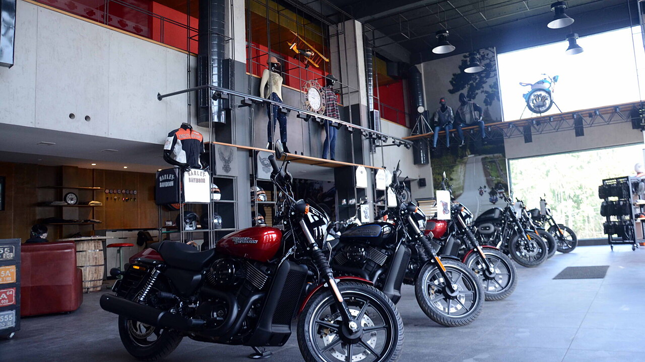 Harley Davidson opens new showroom in Dehradun BikeWale