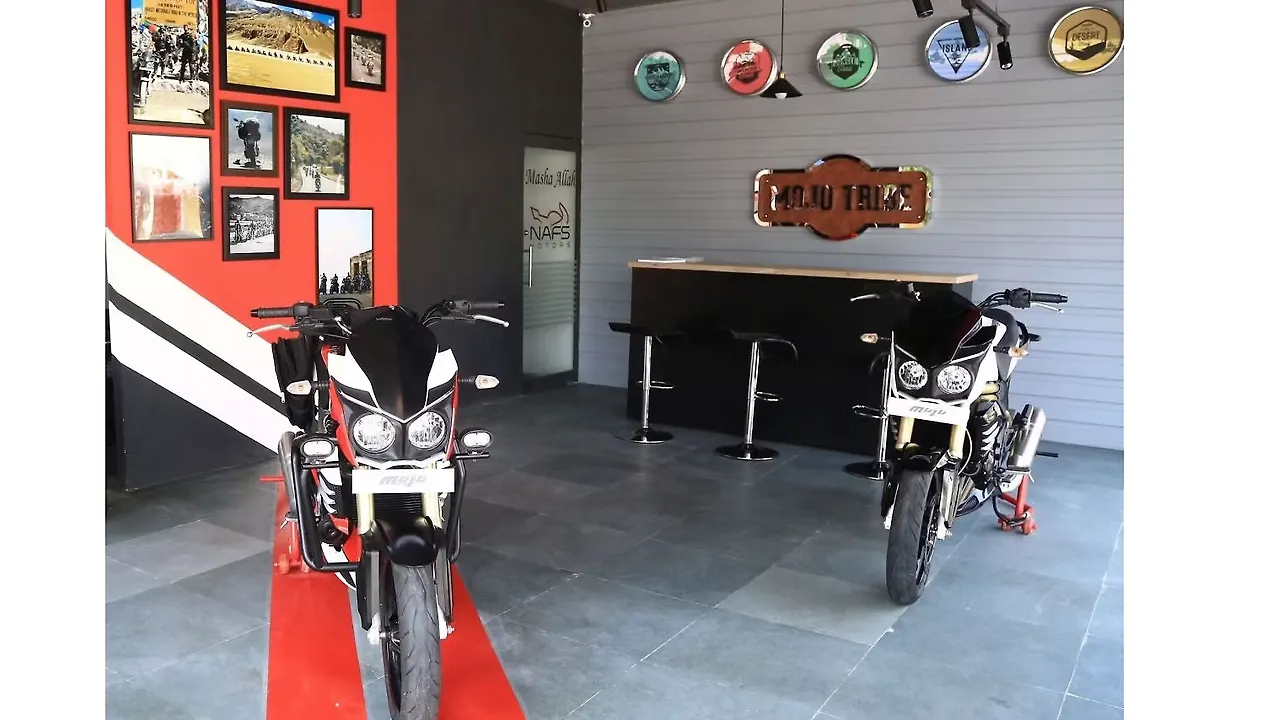 mahindra mojo bike showroom near me