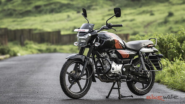 Bajaj discount v12 cc