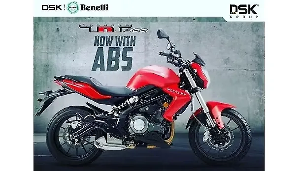 Benelli TNT 300 ABS priced at Rs 3.29 lakhs Benelli TNT 300 ABS priced at Rs 3.29 lakhs