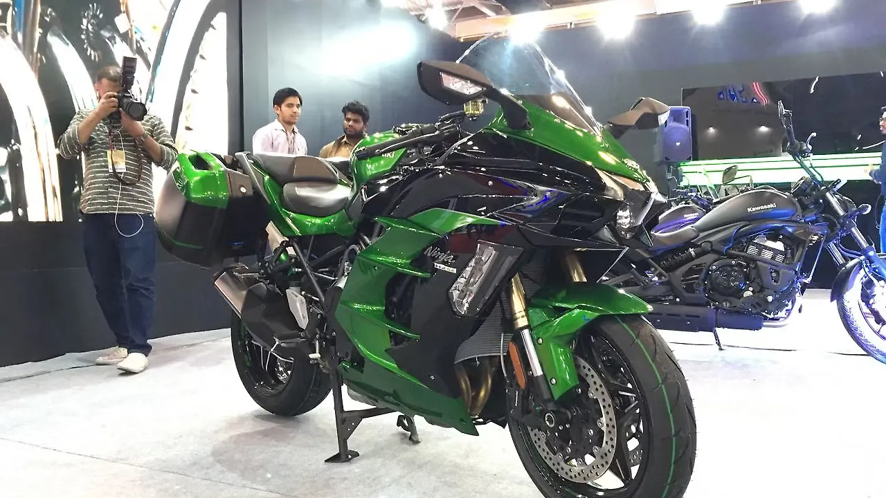emi Kawasaki Ninja H2 SX range launched at Rs 21.8 lakhs - BikeWale