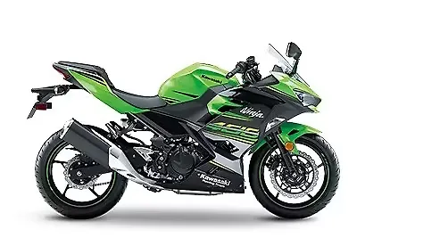 Kawasaki-Ninja-400-Action-
