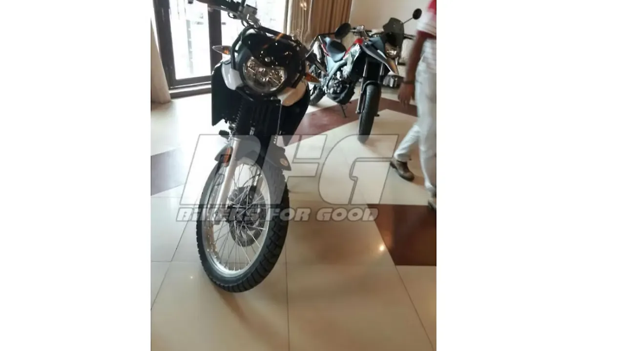 UM adventure and supermoto bikes spied in India UM adventure and supermoto bikes spied in India