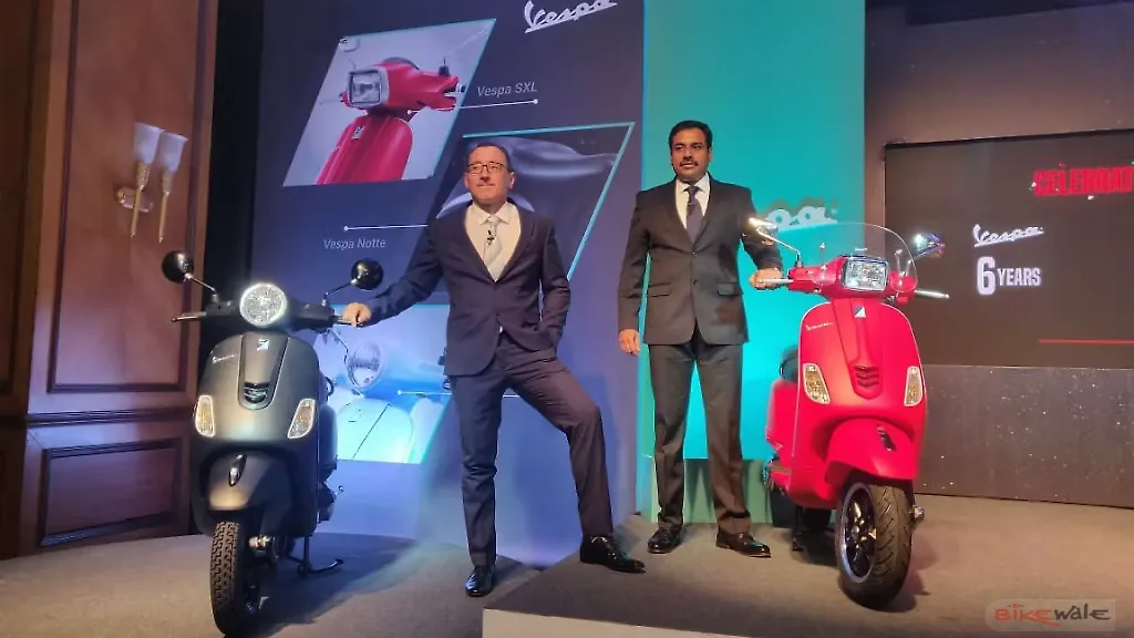 Vespa SXL and VXL 150 launched, have standard Bluetooth connectivity Vespa SXL and VXL 150 launched, have standard Bluetooth connectivity
