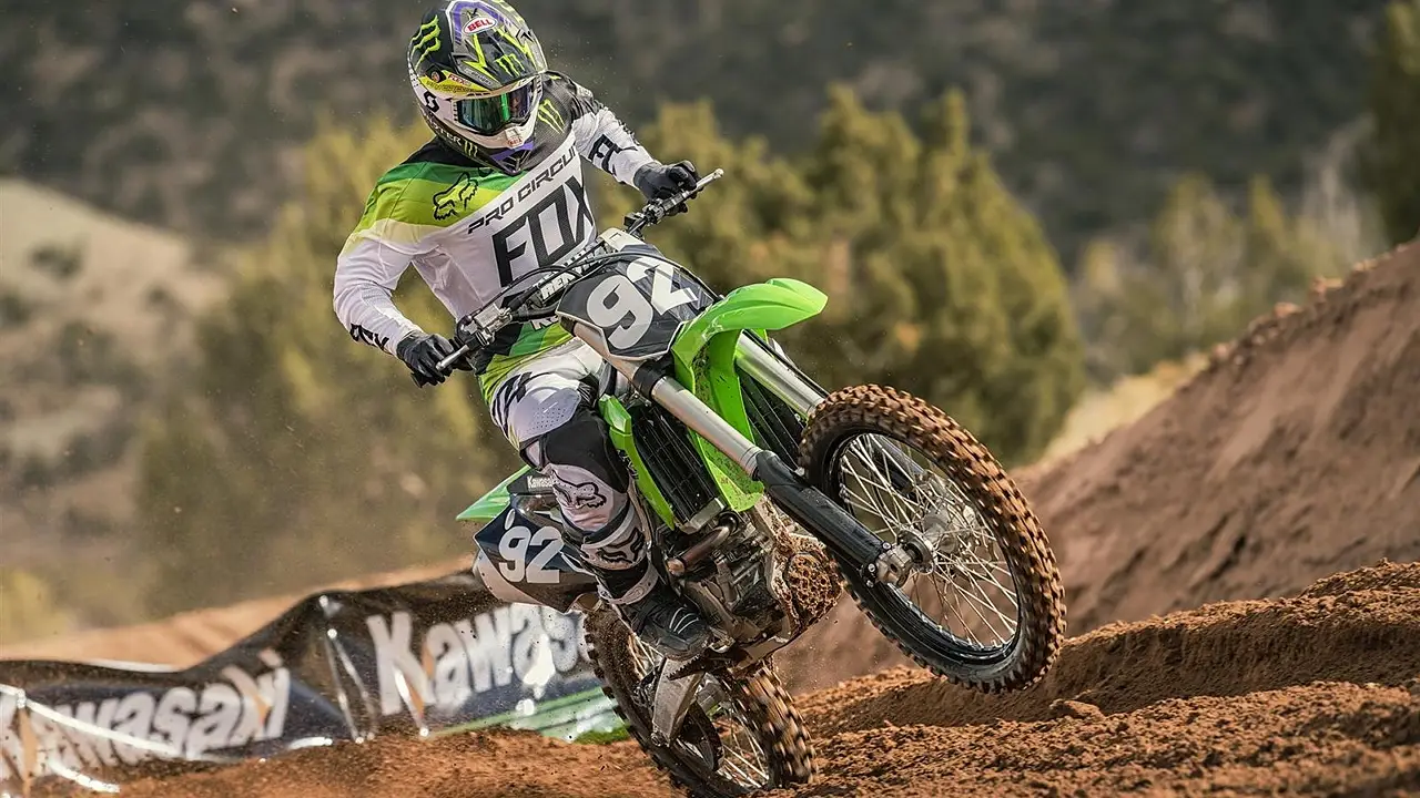 Kawasaki launches 2019 KX250 and KX450 motocross bikes in India Kawasaki launches 2019 KX250 and KX450 motocross bikes in India