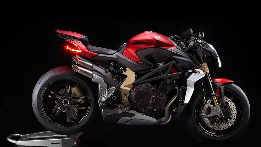 EICMA 2018: MV Agusta Brutale 1000 Serie Oro breaks cover EICMA 2018: MV Agusta Brutale 1000 Serie Oro breaks cover