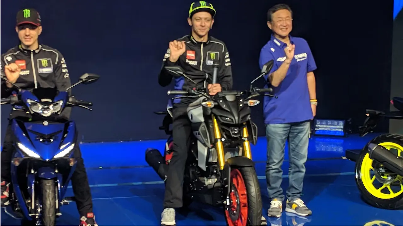 - A -様 Yamaha MT-15: Photo Gallery - BikeWale