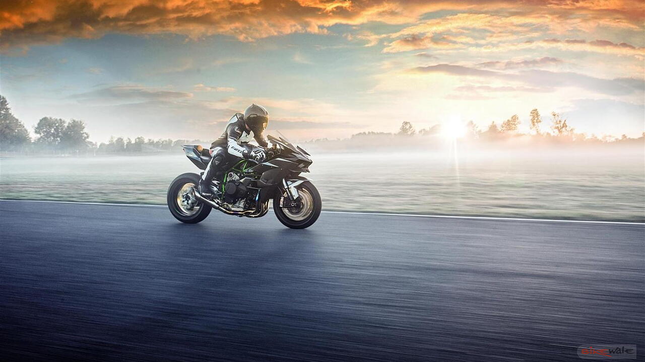 5 Things You Don T Know About India S Only Rs 72 Lakh Kawasaki Ninja H2r Bikewale