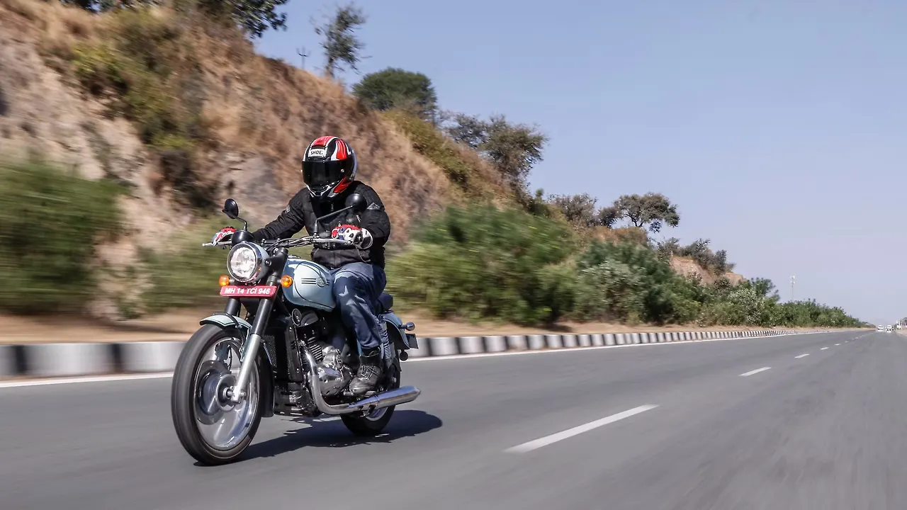 Jawa bike deliveries to commence from 25 March - BikeWale