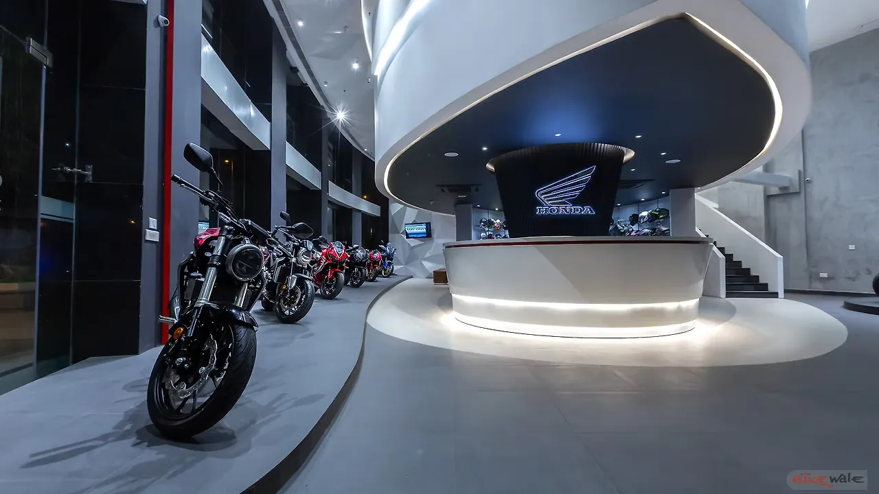 Honda launches BigWing premium bike showrooms in India BikeWale