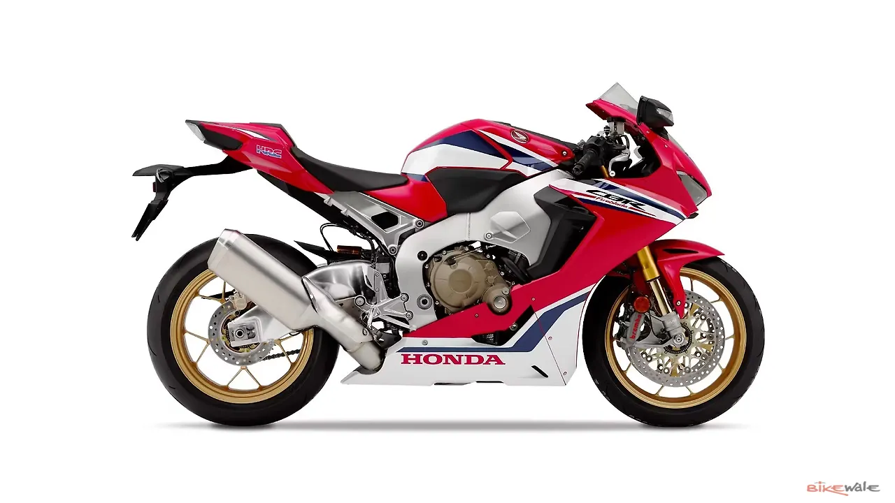 Honda patents mirror winglets for CBR1000RR Fireblade Honda patents mirror winglets for CBR1000RR Fireblade