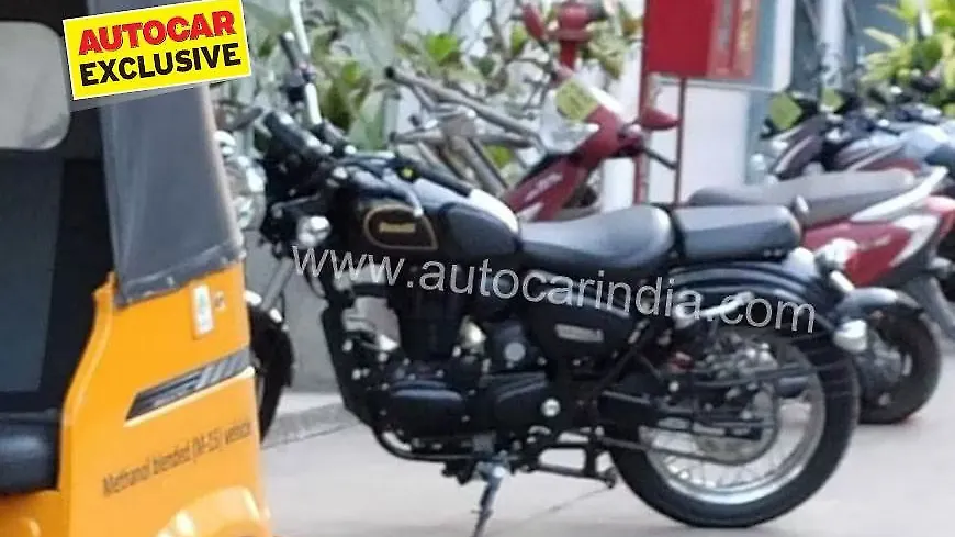 India-bound Benelli Imperiale 400 spied; will rival Royal Enfield Classic models India-bound Benelli Imperiale 400 spied; will rival Royal Enfield Classic models