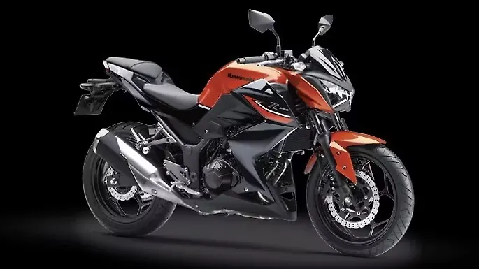 Kawasaki Ninja ZX-4R Price in Thiruvananthapuram, Ninja ZX-4R On Road Price  in Thiruvananthapuram - BikeWale