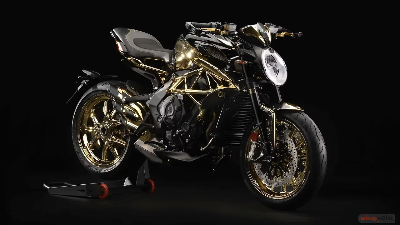 MV Agusta reveals Dragster RC Shining Gold one-off motorcycle MV Agusta reveals Dragster RC Shining Gold one-off motorcycle