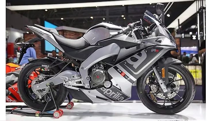 Aprilia GPR250 unveiled in China; is it India-bound? Aprilia GPR250 unveiled in China; is it India-bound?