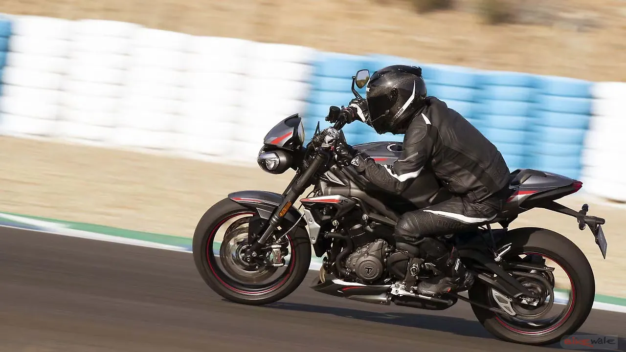 2020 Triumph Street Triple RS Image Gallery 2020 Triumph Street Triple RS Image Gallery