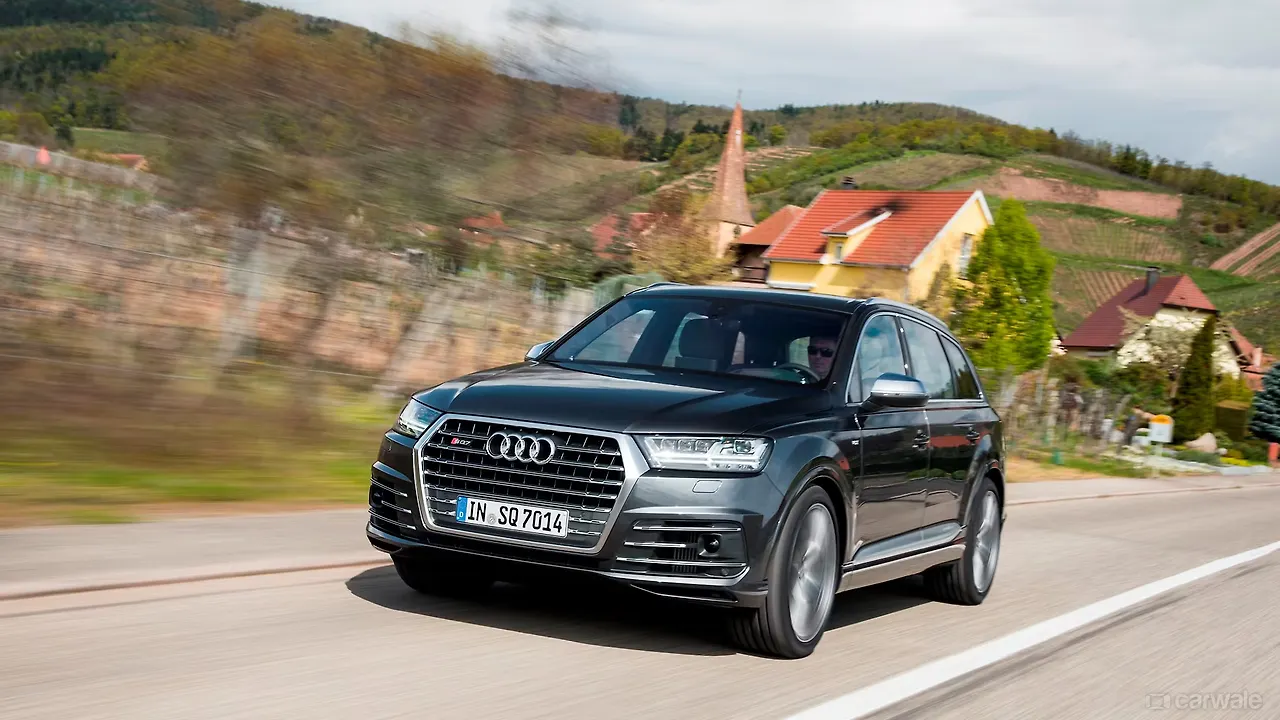 Audi-SQ7-Left-Front-Three-Quarter