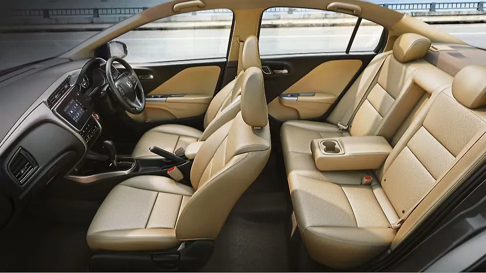 Honda City 2017 Interior Image, Honda City Photo - CarWale