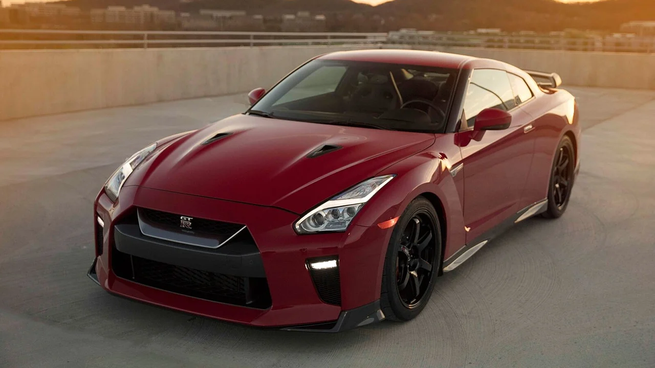 Nissan is reportedly working on a mild-hybrid GT-R model - CarWale