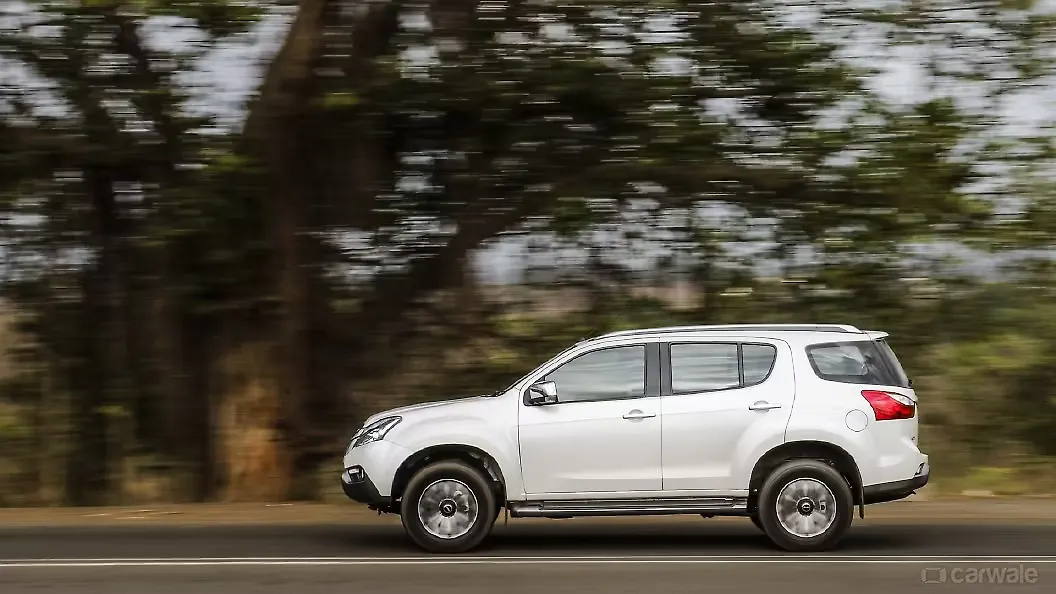 人気アイテム Isuzu MU-X offered with five-year warranty and free スノーボード