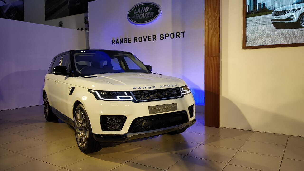 MY 2018 Range Rover Sport Photo gallery - CarWale