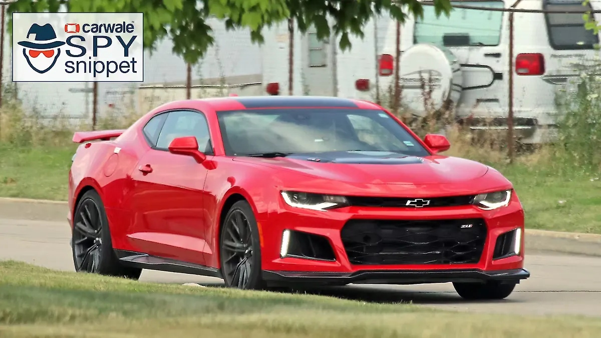 2019 Chevrolet Camaro Zl1 Spotted Undisguised Carwale