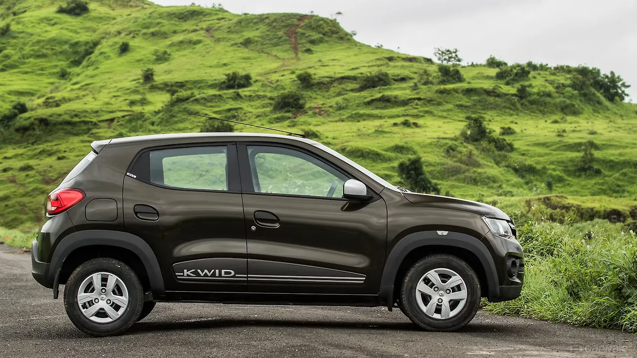 Renault Kwid Photo, Engine Bay Image CarWale