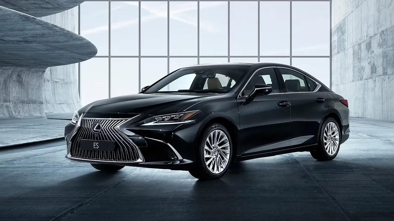 Lexus ES 300h: Why Should You Buy? - CarWale