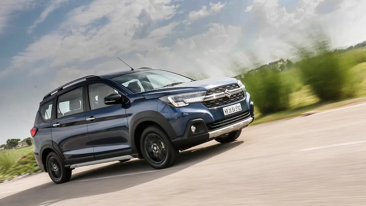 Maruti Suzuki XL6 First Drive Review - CarWale