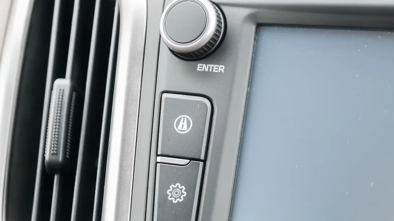 Hyundai Creta [20172018] Photo, Music System Image CarWale